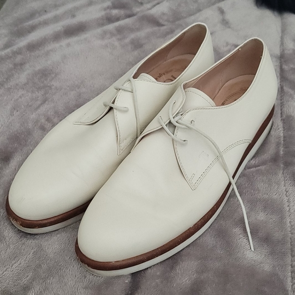 Tods Leather Lace Shoe - Picture 2 of 4